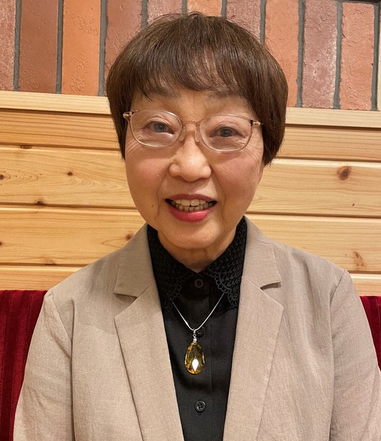 将棋盤　初代女流名人　蛸島彰子　直筆 将棋盤 初代女流名人 蛸島彰子 直筆 （日本女子プロ将棋協会）
