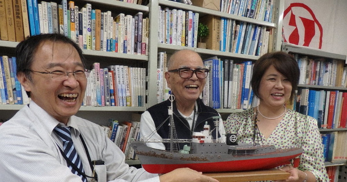 第25Ｔ　日本捕鯨船　大型模型 0c10.jpg?1