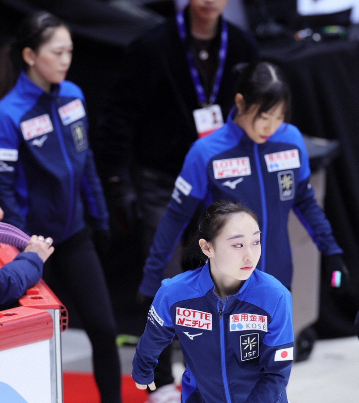 フィギュアGPフィンランド大会 女子フリー前練習 [写真特集1/9] | 毎日新聞