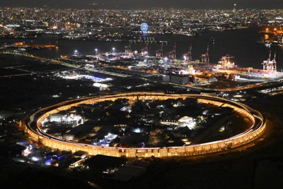 大阪・関西万博 会場の大屋根「リング」、全周試験点灯 1周2キロ