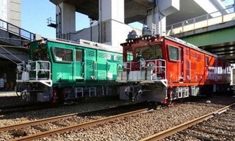 JR東日本、線路点検用の新型保守車両を公開 ITで業務効率化