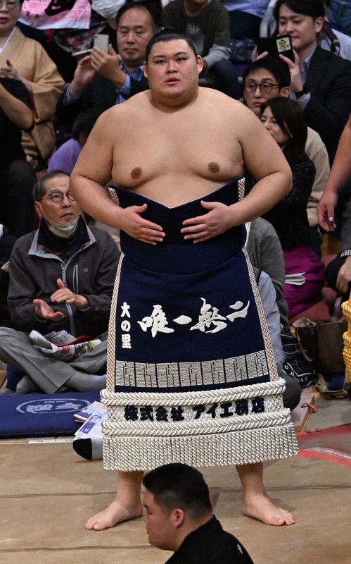 新大関」終えた大の里 秋場所「優勝額」 化粧まわしに込めた思い
