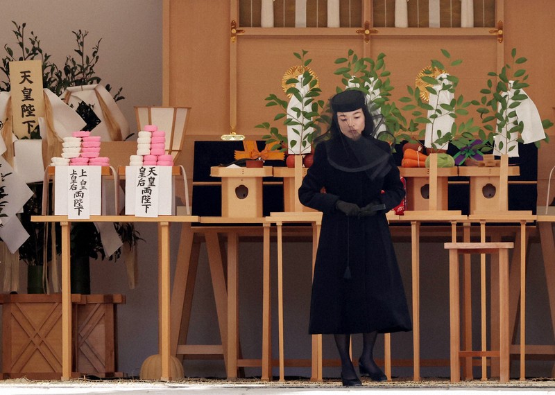 三笠宮妃百合子さま「斂葬の儀」 東京・豊島岡墓地で [写真特集1/39] 毎日新聞