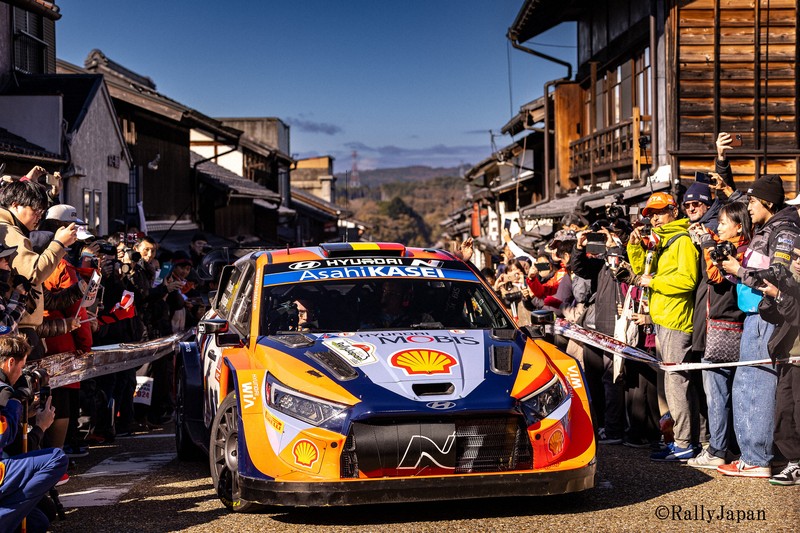 ラリー・ジャパンであわや大事故 一般車両が進入 実行委に罰金 | 毎日新聞