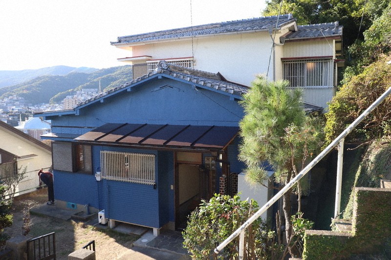 斜面地空き家「再生」 長崎の不動産会社、子育て世代向けに ／長崎