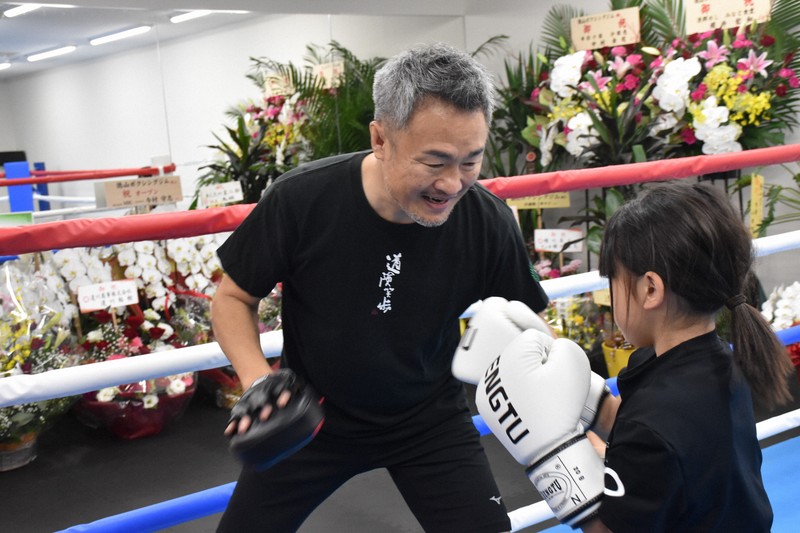 ボクシング元世界王者・徳山昌守さんがジム開設 「恩返しを」 大阪