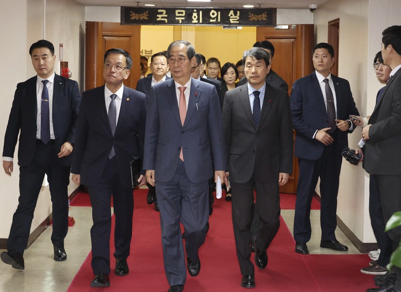 韓国の全閣僚が辞意伝える 戒厳令で混乱広がり引責 | 毎日新聞
