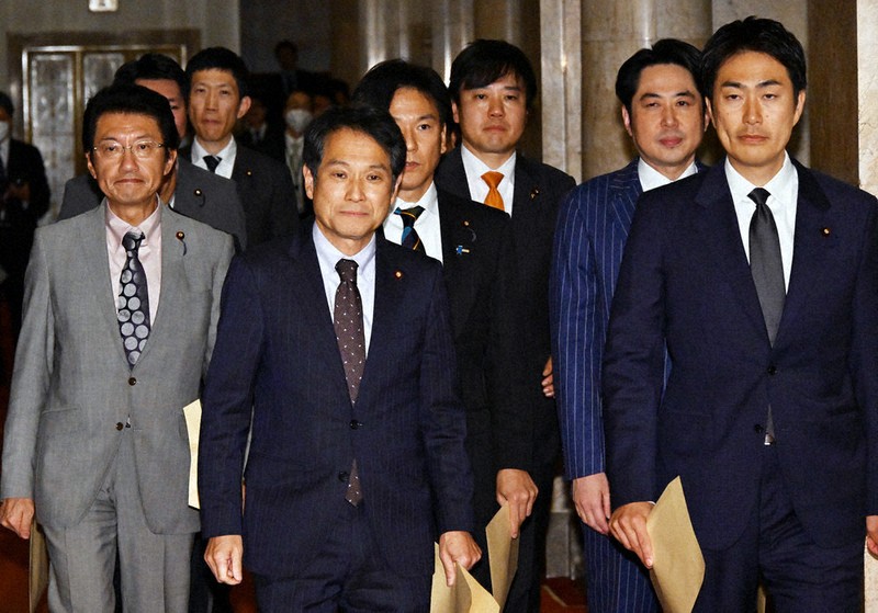 宙づり国会：政活費廃止法案、野党提出 7党共同 不参加の党、動向焦点