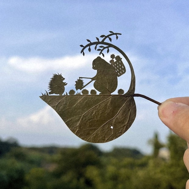Japanese artist finds solace and global fans with intricate leaf