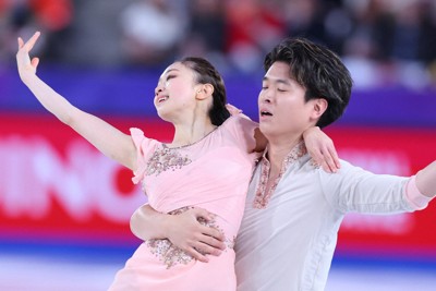 フィギュア・ジュニアGPファイナル 「さえルカ」ペアは5位 | 毎日新聞
