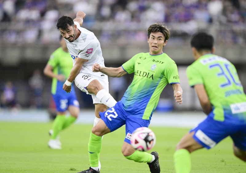 football life：代表級3人去り…サンフレッチェ広島が直面した「しびれ