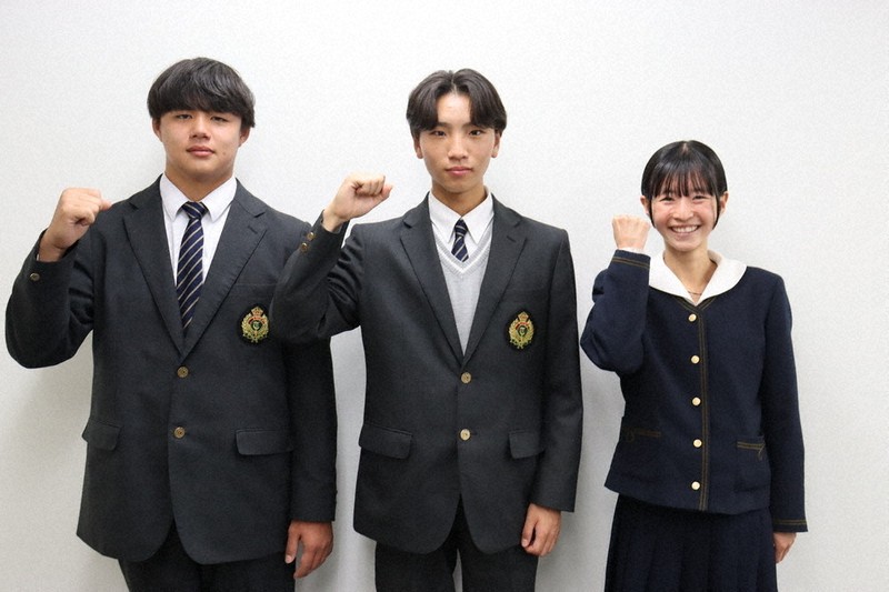 大分東明 全国挑戦、健闘誓う 駅伝、ラグビー部 毎日新聞支局訪問