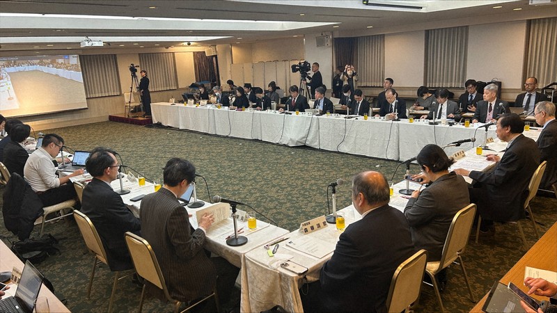 医師偏在対策で規制強化案 厚労省、保健医療機関の指定期間を短縮