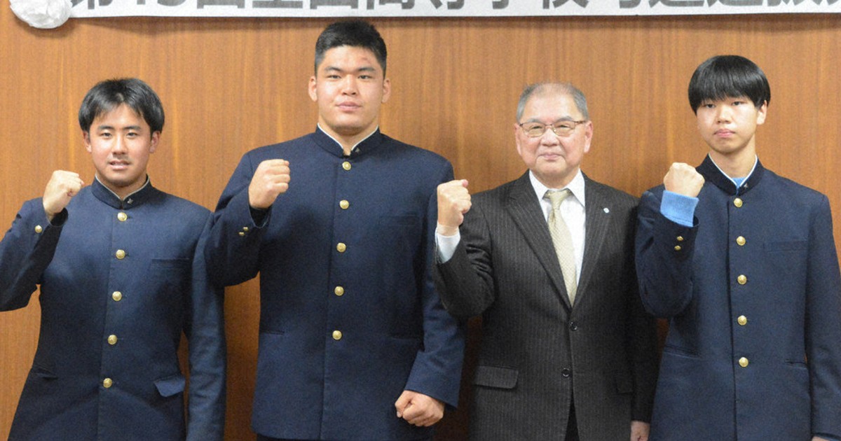 全国高校ラグビー：花園でも「堅守速攻」 長崎北陽台、長与町長に誓う