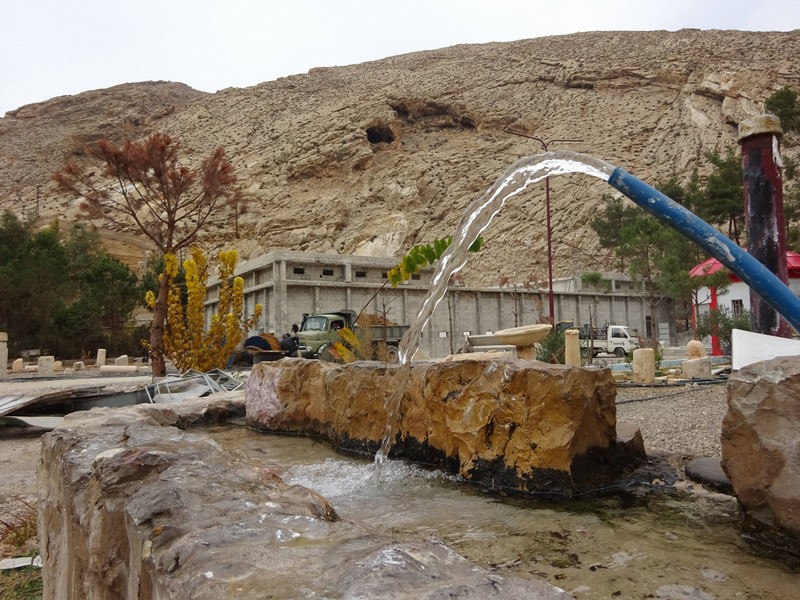 撮れなかった写真 水源地攻防の犠牲となった「黒焦げの町」 | 毎日新聞