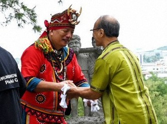 牡丹郷×宮古島、重ねた絆 台湾出兵150年 交流促進へ、記念碑説明板を