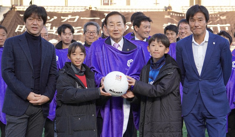 サッカーのまち100周年の静岡・藤枝 中山雅史さんが思い出話披露