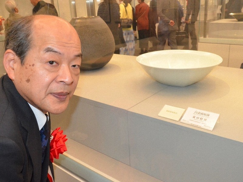 日本伝統工芸展 島根県立美術館・25日まで 陶芸、染織、漆芸など7部門