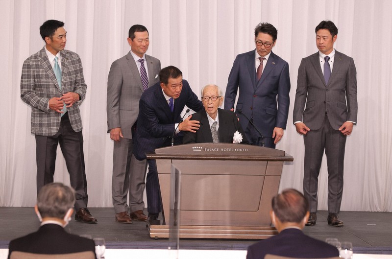 渡辺恒雄さん死去 読売新聞グループ本社代表取締役主筆 [写真特集2/17