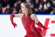 フィギュアスケート　パンフレット 女子SP、坂本花織が首位発進 2位は島田麻央 全日本フィギュア