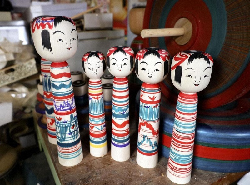 土湯こけし 伝統に遊び心 職人歴50年 陳野原幸紀さん 3人弟子入り