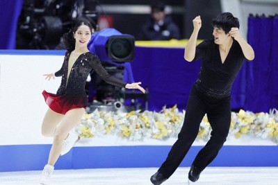 りくりゅうが5年ぶり優勝、世界選手権代表へ 全日本フィギュアペア