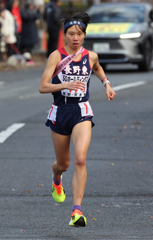 長野東、唯一の3年生 「留学生区間」で粘って優勝 高校駅伝女子 | 毎日新聞