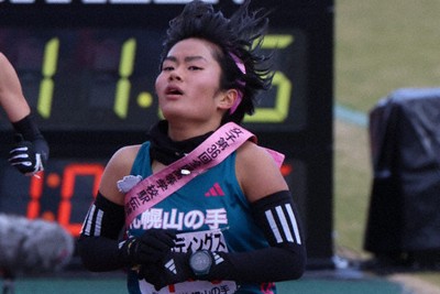 全国高校駅伝:女子 初出場 札幌山の手 25位/男子 札幌山の手 健闘18 全国高校駅伝:女子 初出場 札幌山の手 25位/男子 札幌山の手 健闘18