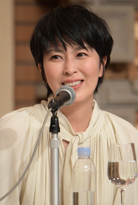 小田和正さん　貴重　小皿化粧箱入り 200x_image.jpg