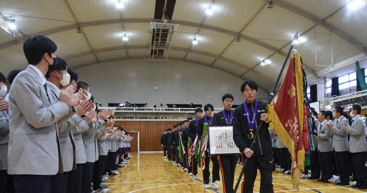 全国高校駅伝：数多くの応援に感謝 佐久長聖V報告会 3連覇へ覚悟