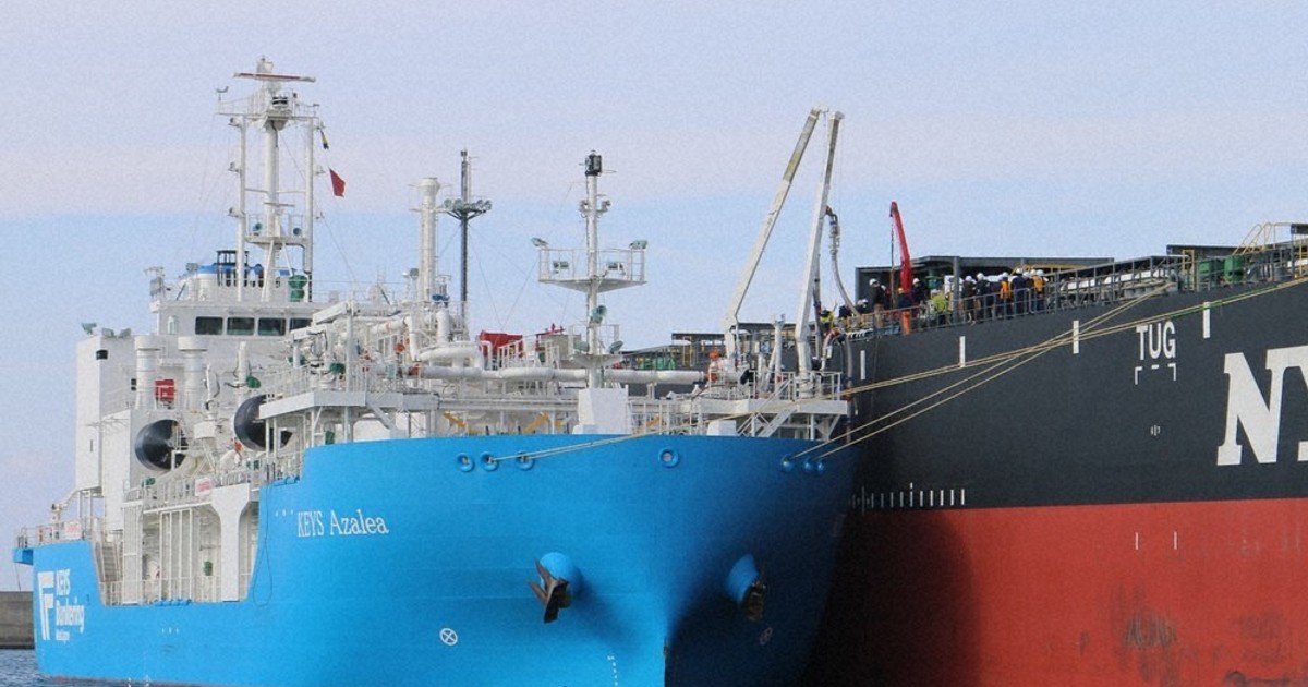 船舶へのLNG海上供給、下関・長州出島で開始 ／山口 | 毎日新聞