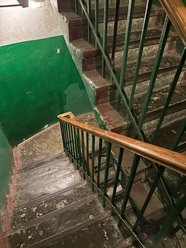 鳥肌が…」核危機伝えるモスクワ地下要塞 旧ソ連遺構に注目 [写真特集3