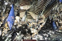Numerous mirrors are seen at the main entrance of Tokyu Plaza Omotesando's Omokado shopping mall in Tokyo's Shibuya Ward on April 18, 2024. (Mainichi/Akihiro Ogomori)