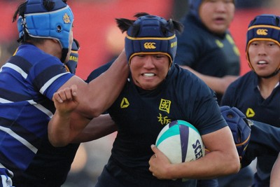 一糸乱れぬ紺の壁 Aシードを破った国学院栃木 高校ラグビー | 毎日新聞