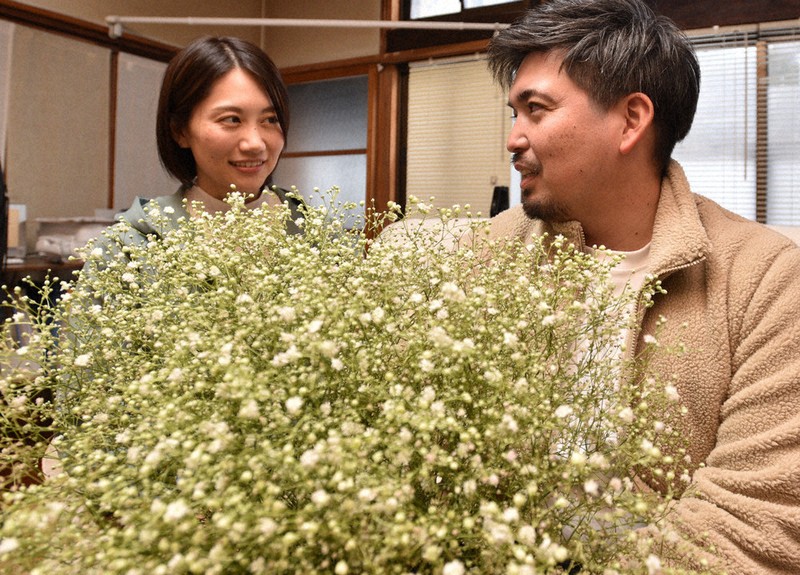 昭和100年の伝言：第1部・時代を背負って／4 昭和かすみ草 価値