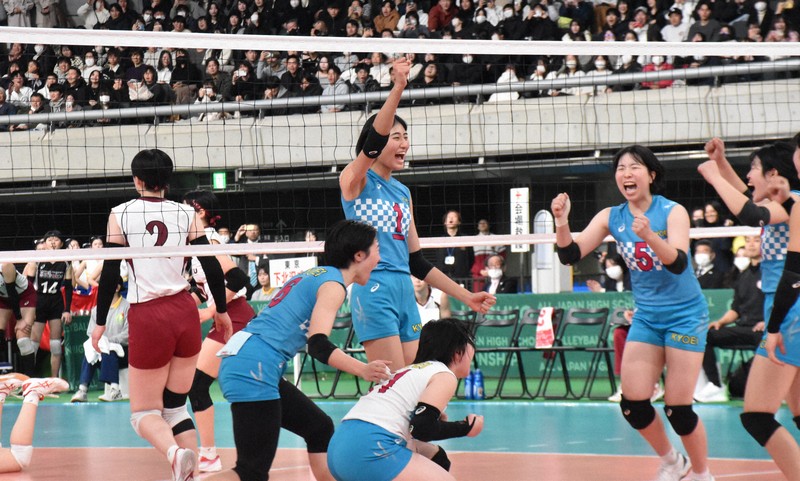 春高バレー アプローチ異なる男女の優勝校 答え合わせの結果は? | 毎日新聞