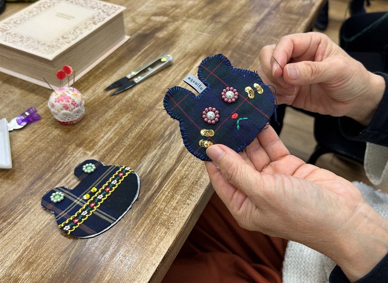 過眠症キーホルダー 2024-25 ハロウィン選手シークレット3連ワイヤーキーホルダー