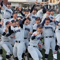 センバツ出場が決まった横浜＝横浜市金沢区で2025年1月24日、和田大典撮影