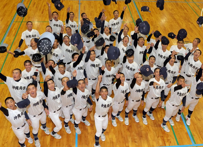 沖縄尚学がセンバツへ チーム打率3割超え 主将「通算30勝を