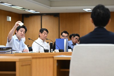 ネットで誹謗中傷され　亡くなった元県議の苦悩　維新議員が関与か