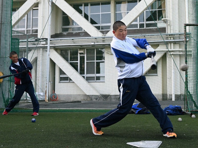 星をつかめ・'25センバツ至学館：迫る本番、朝練に熱 ／愛知 | 毎日新聞