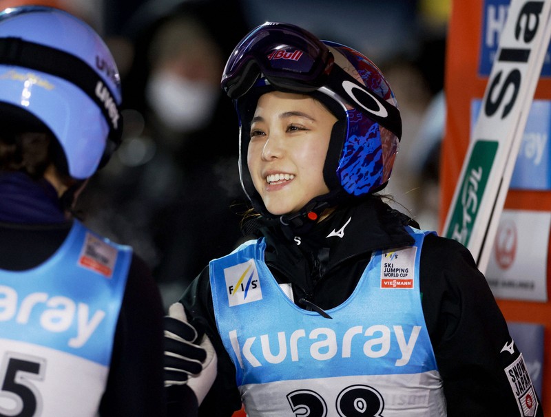 失格は嫌がらせ？ スキージャンプ高梨沙羅「痩せ体質」との関係 | 毎日新聞