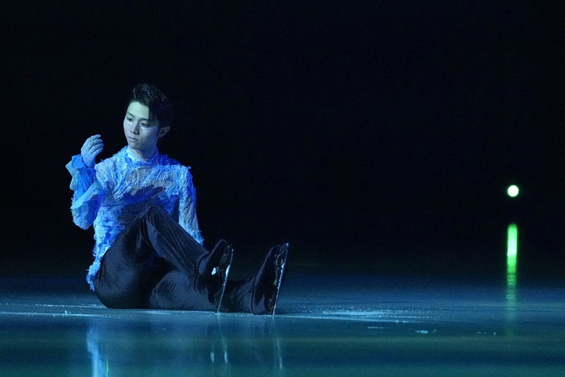 羽生結弦フィギュアスケーターズvol25 羽生結弦notte stellata2025＞ボレロを舞う羽生結弦さん（撮影