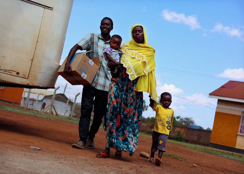 命懸けた」脱出 スーダン難民一家、兵士の目避け転々1500キロ | 毎日新聞