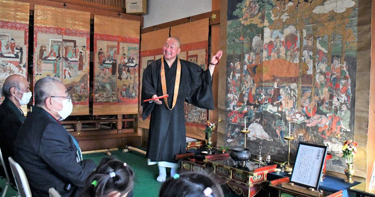 仏涅槃図」公開 守山・観音寺、15日まで ／滋賀 | 毎日新聞