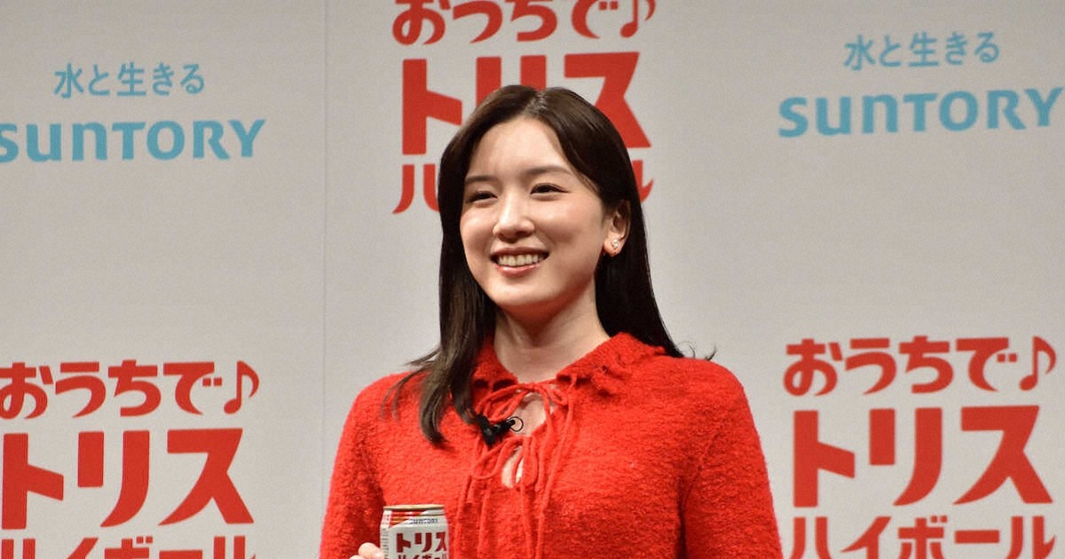 永野芽郁　トリスハイボール　ポスター② 永野芽郁 トリスハイボール ポスター② - メルカリ