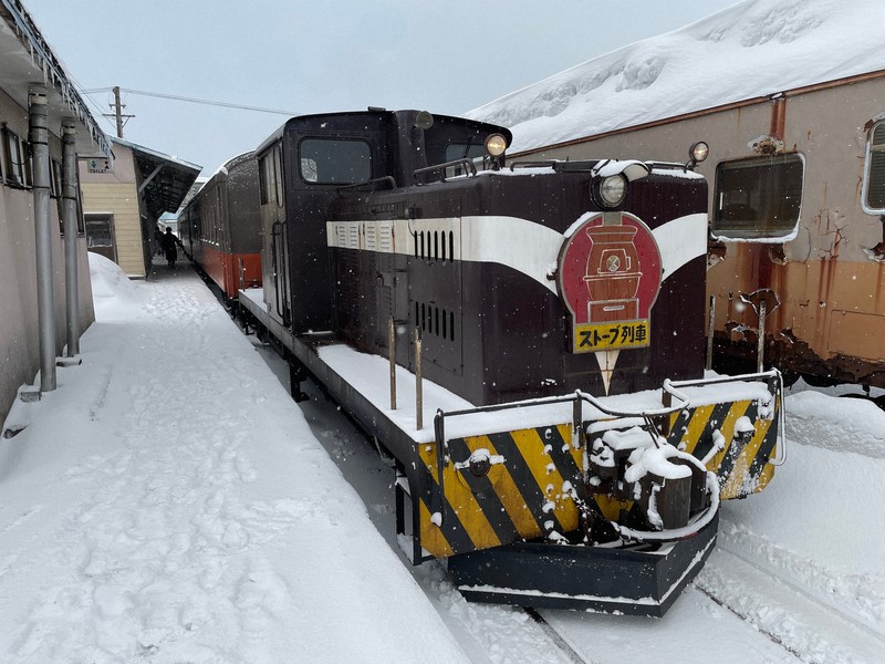 使い続けていたら国内唯一に」 青森・津軽鉄道の腕木式信号機 | 毎日新聞