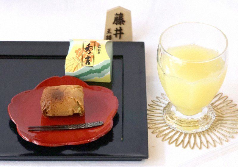 王将戦第4局 藤井王将・永瀬九段 2日目の午前のおやつを3Dで | 毎日新聞