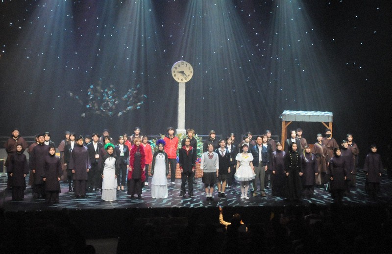 拓大ミュージカル」万感 41年の歴史に幕 創設者・土門さん新作熱演