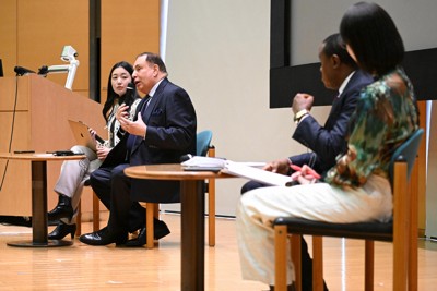 ヒロシマの座標軸：平和賞の追い風と動かぬ政治の現実 「核の時代」の